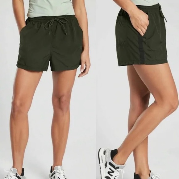 ATHLETA- Expedition Short Tuscan Olive Outdoor Hiking Travel Trail Lightweight - Picture 2 of 9